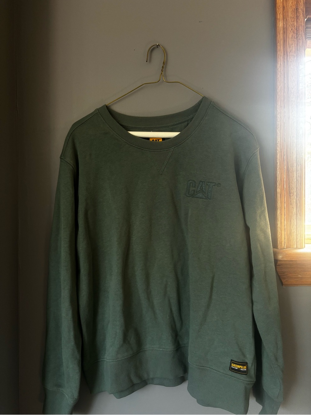 Womenβs Caterpillar Olive Green Crewneck Sweatshirt